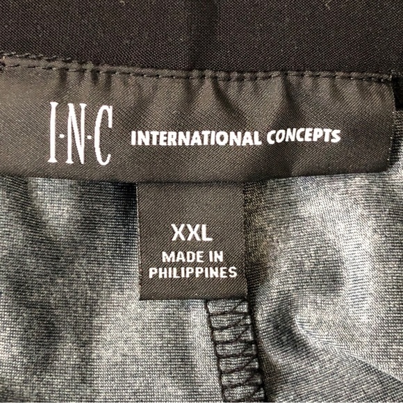 Inc INTERNATIONAL CONCEPTS - Black and Colorful Paisley Palazzo Pants - Size XXL - Picture 3 of 8